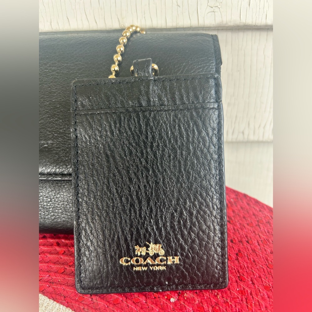 COACH BLACK LEATHER TRIFOLD WALLET WITH PEBBLED LEATHER LANYARD. LIKE NEW! - Picture 5 of 12